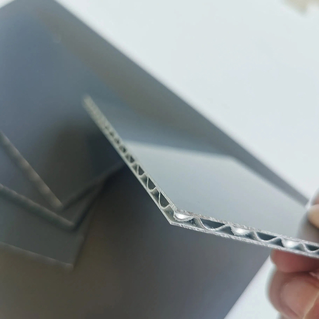 Aluminium Lattice Panel