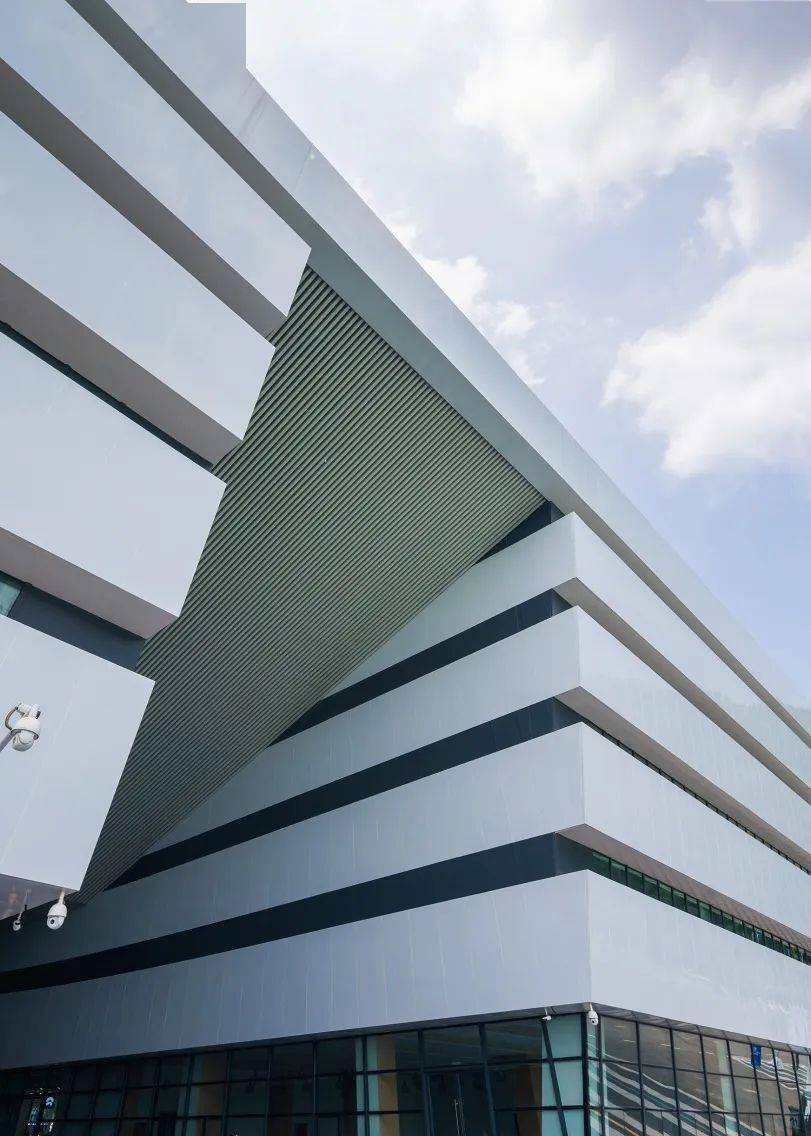 6b5e353036d74d4a809f9e82ceb39a10