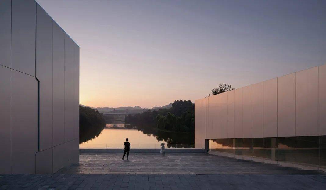 890c14d7c83941adb131c09e3fa1665b